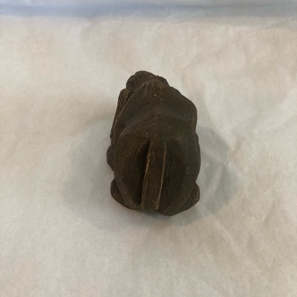 SOLD Artesania Rinconada Bloodhound Brown Dog Hound #116 Figurine  -- 2 1/2" - Picture 5 of 5